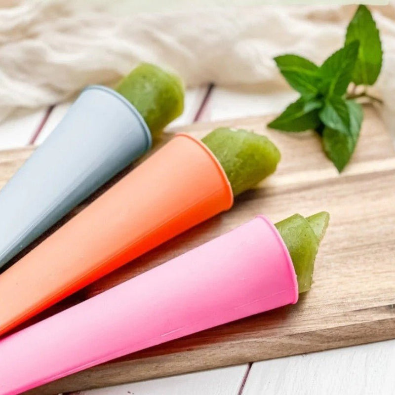 Kiwi cucumber ice cream with mint