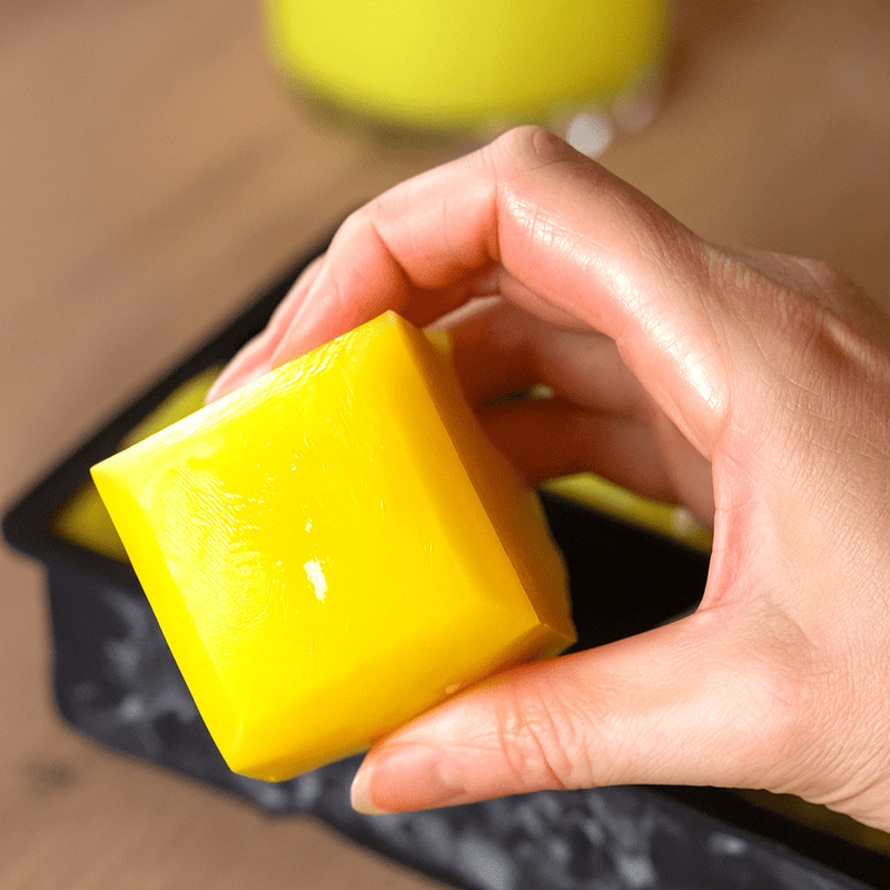Saft-Eiswürfel zum Wochenstart