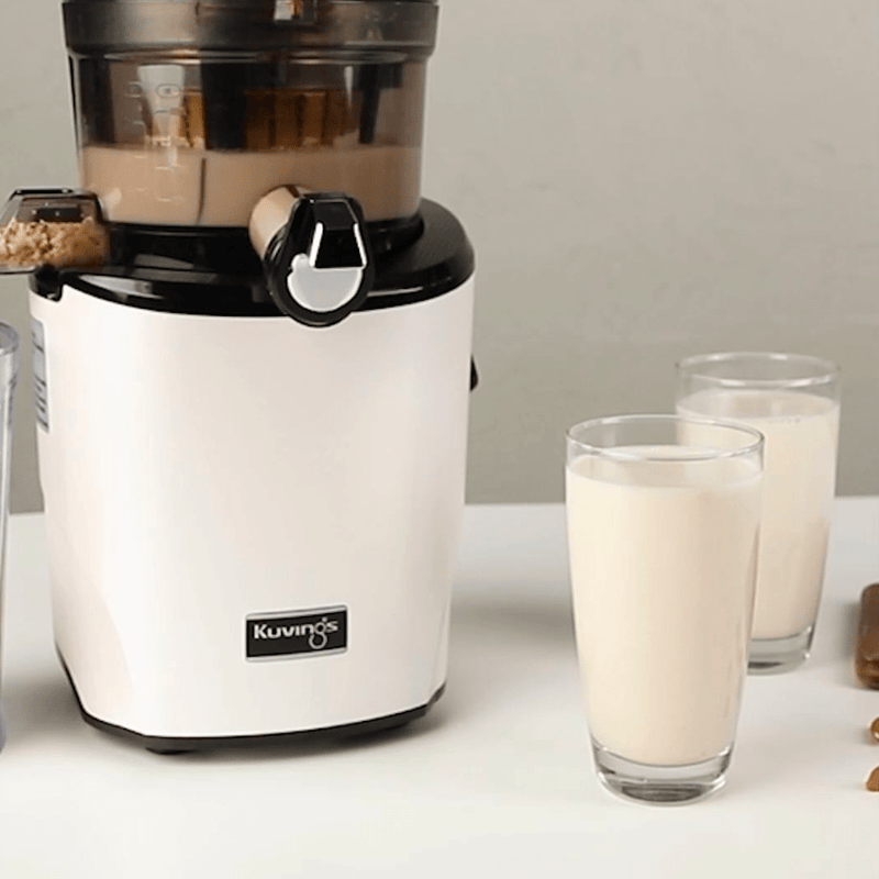 Homemade almond drink