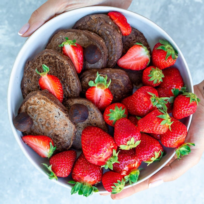 Vegane Schoko-Pancakes – glutenfrei & ohne Zucker