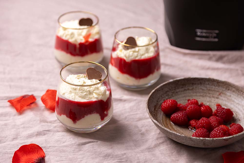 Raspberry Mascarpone Cream