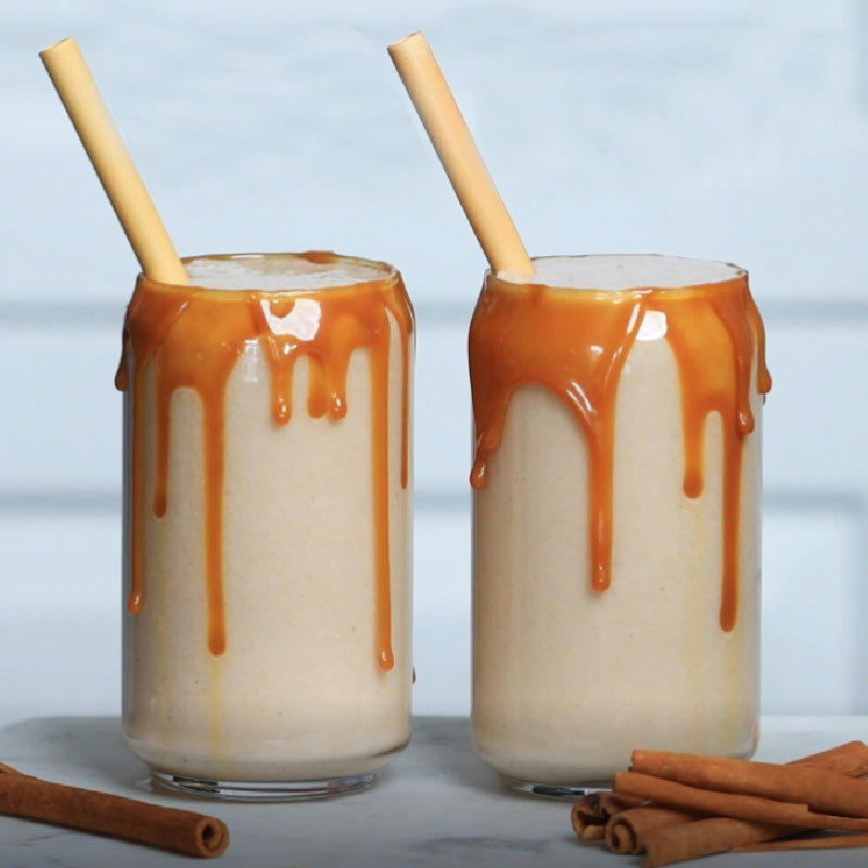 Apple Pie Smoothie mit zuckerfreiem Caramel