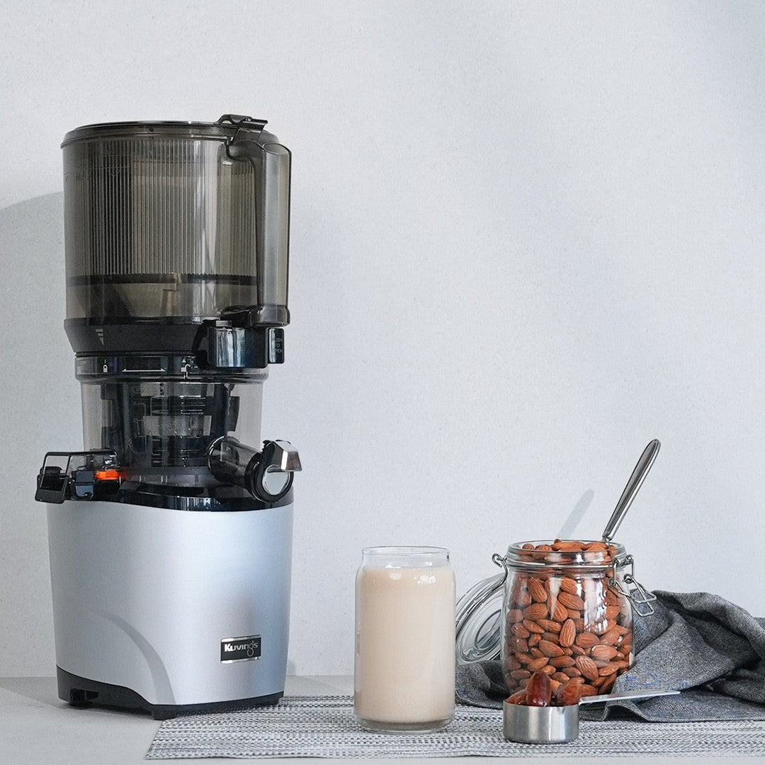 Dattel-Mandelmilch mit AUTO10S - Kuvings Deutschland