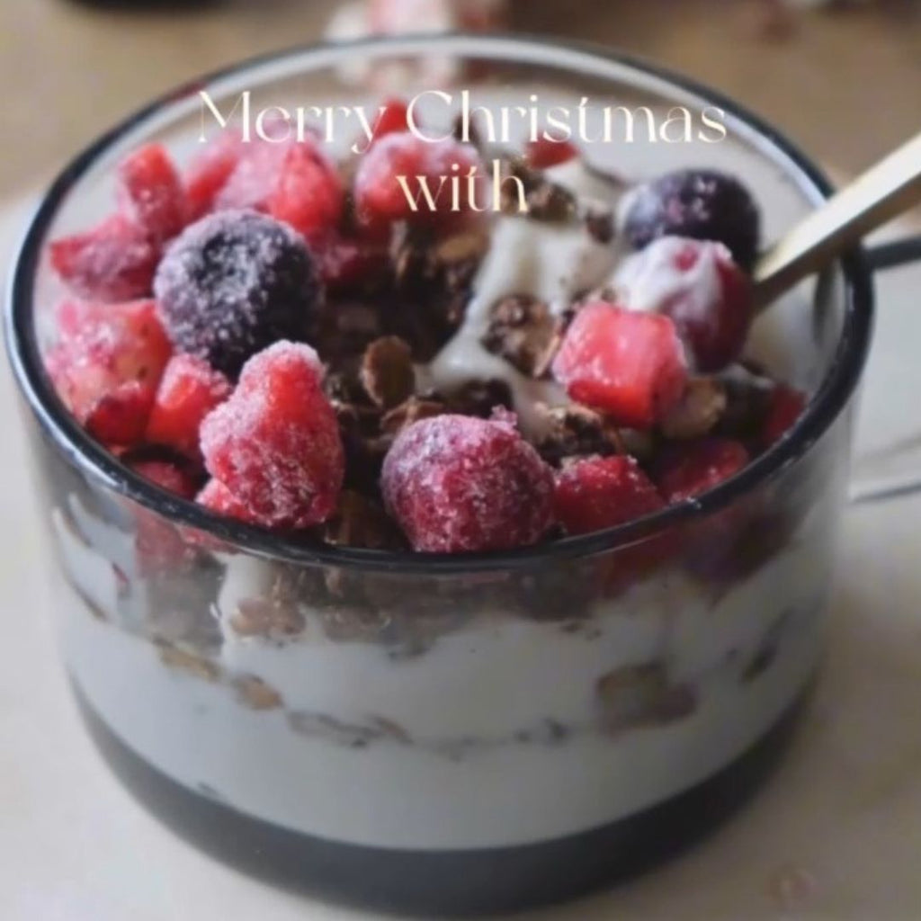 Homemade Yogurt Parfait mit Granola