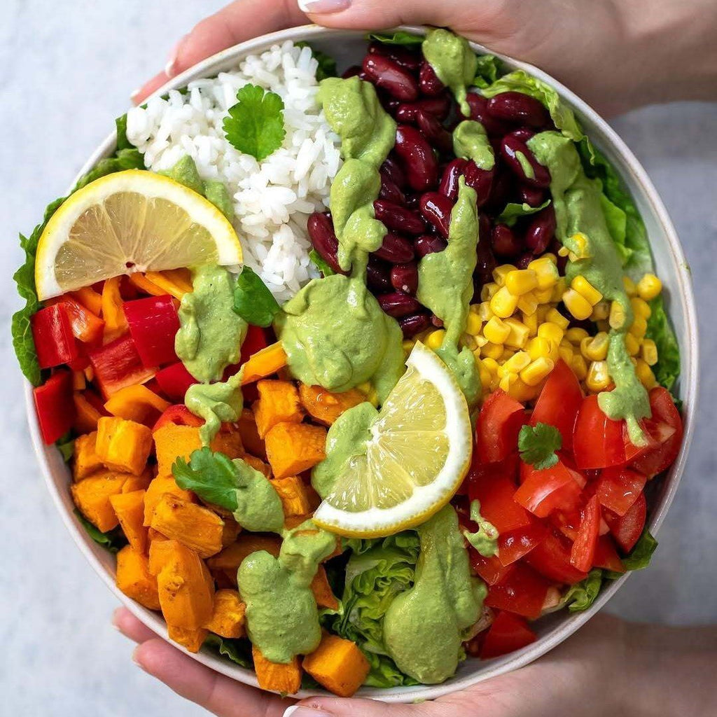 Mexican Bowl mit Avocado-Salsa