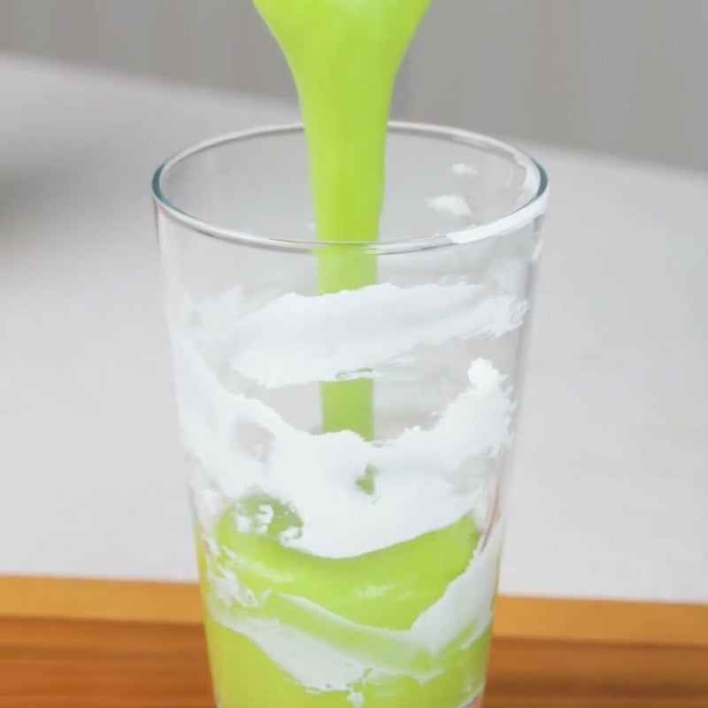 Tropischer Green Detox Smoothie